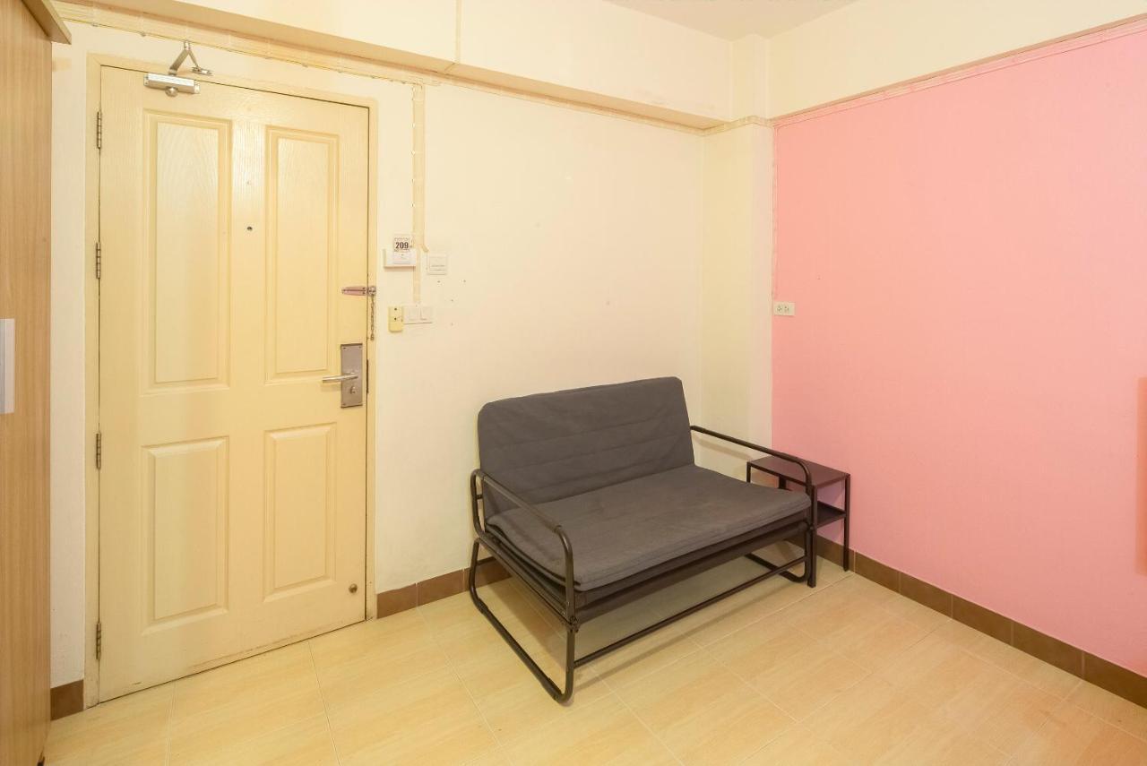 Gems Park Don Mueang Airport And Bts Hotel Bangkok Kültér fotó