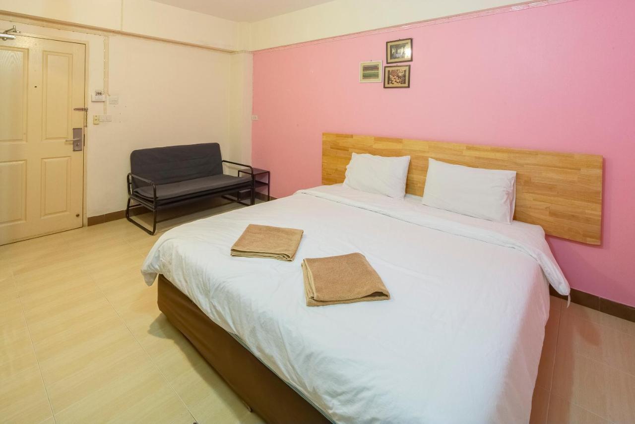 Gems Park Don Mueang Airport And Bts Hotel Bangkok Kültér fotó